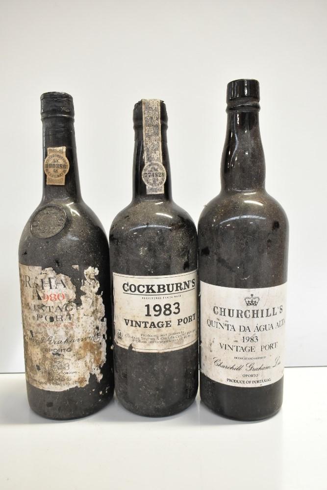 ポートワイン COCKBURNS GRAHAMS PORT; nine bottles of vintage port including Cockburn's 1983